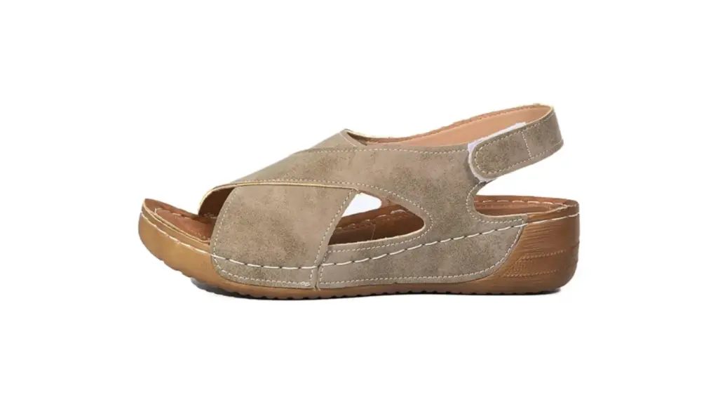The sandals that are sweeping.
