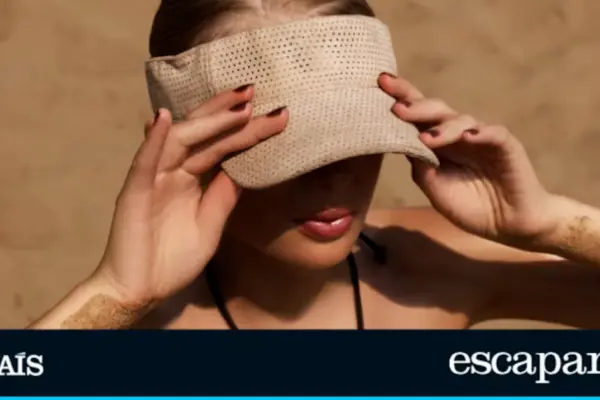 The summer accessory is this straw visor to protect you from the sun with style