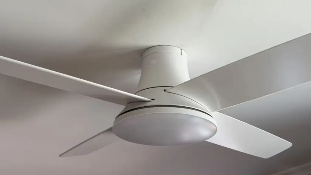 This fan model, made by Dreo, is the quietest in the comparison.