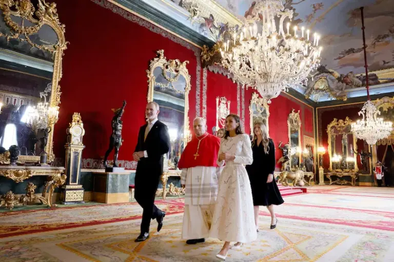The King says that the “pain caused by cases of abuse” must be repaired with “clarity and firmness”
