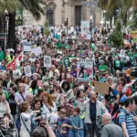 Reality show-style negotiation: Valencian teachers reach the twentieth day of strike without agreement