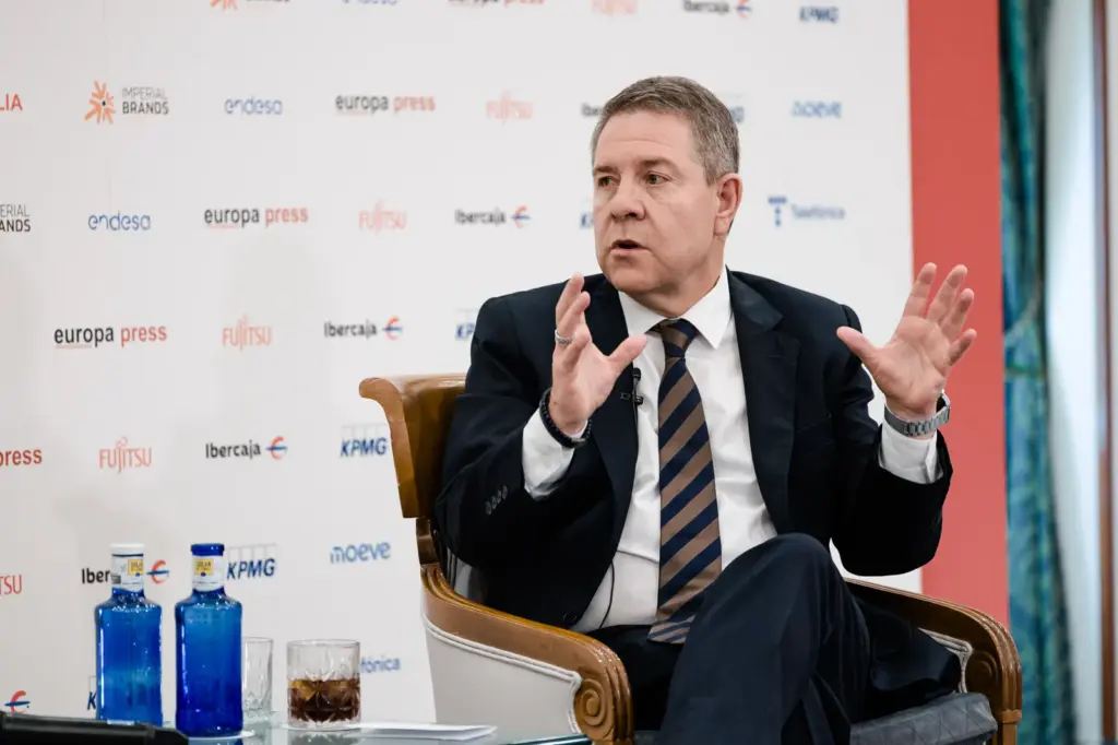 The president of Castilla La-Mancha, Emiliano García-Page, during a Europa Press press breakfast, in Madrid.