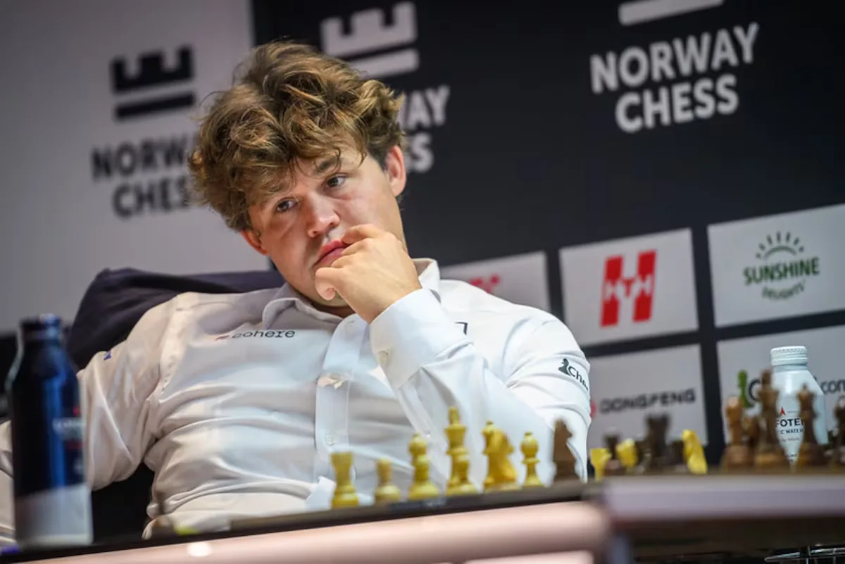The chess player Carlsen collapses again against Praggnanandhaa, and faces failure in the toughest tournament of the year