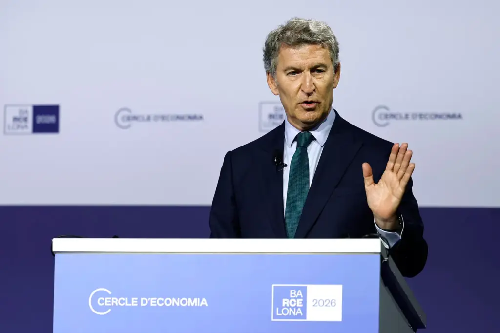 Expansion | Feijóo dodges in Barcelona the proposal to negotiate in Waterloo and with Puigdemont the motion of no confidence