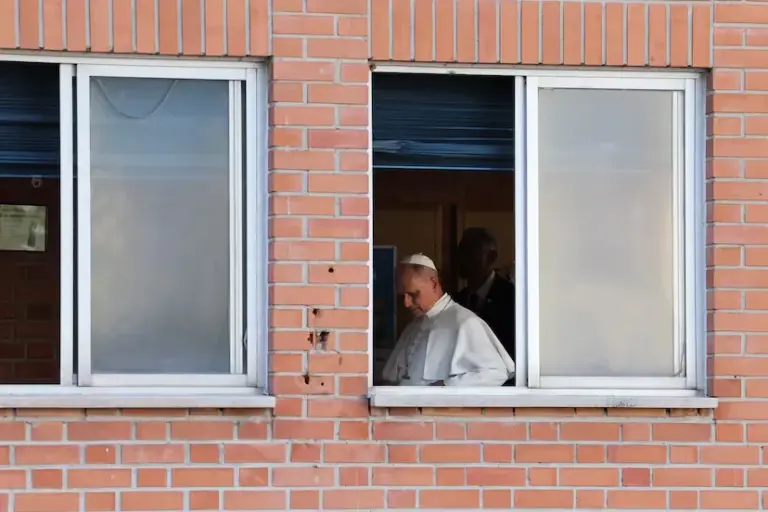 The Pope chooses a center for immigrants and homeless people for his first visit: “Whoever is in Madrid is from Madrid”