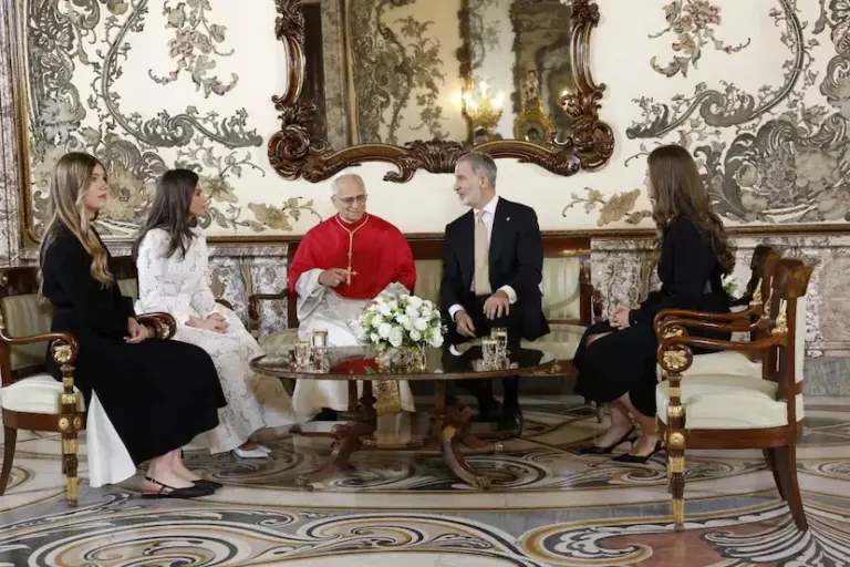 The Pope chooses a center for immigrants and homeless people for his first visit: “Whoever is in Madrid is from Madrid”