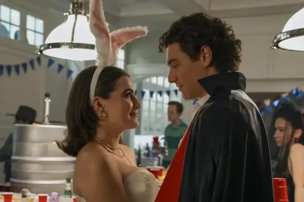 Who are Ella Bright and Belmont Cameli, the protagonists of ‘Off Campus’, the new viral series