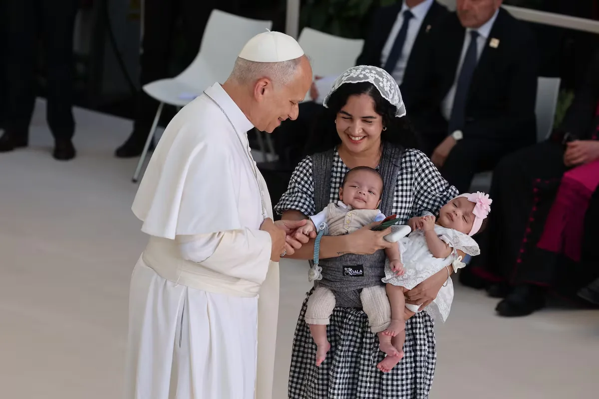 The Pope chooses a center for immigrants and homeless people for his first visit: “Whoever is in Madrid is from Madrid”