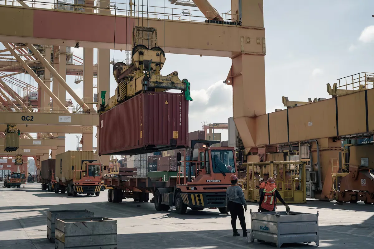 Mexico assures that exports complying with the USMCA will avoid the 10% tariffs for forced labor imposed by Trump