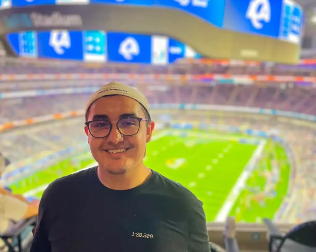 The price of the World Cup dream: what fans have had to do to see Mexico in a World Cup played at home