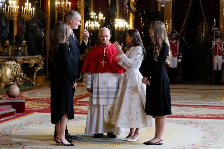The King says that the “pain caused by cases of abuse” must be repaired with “clarity and firmness”