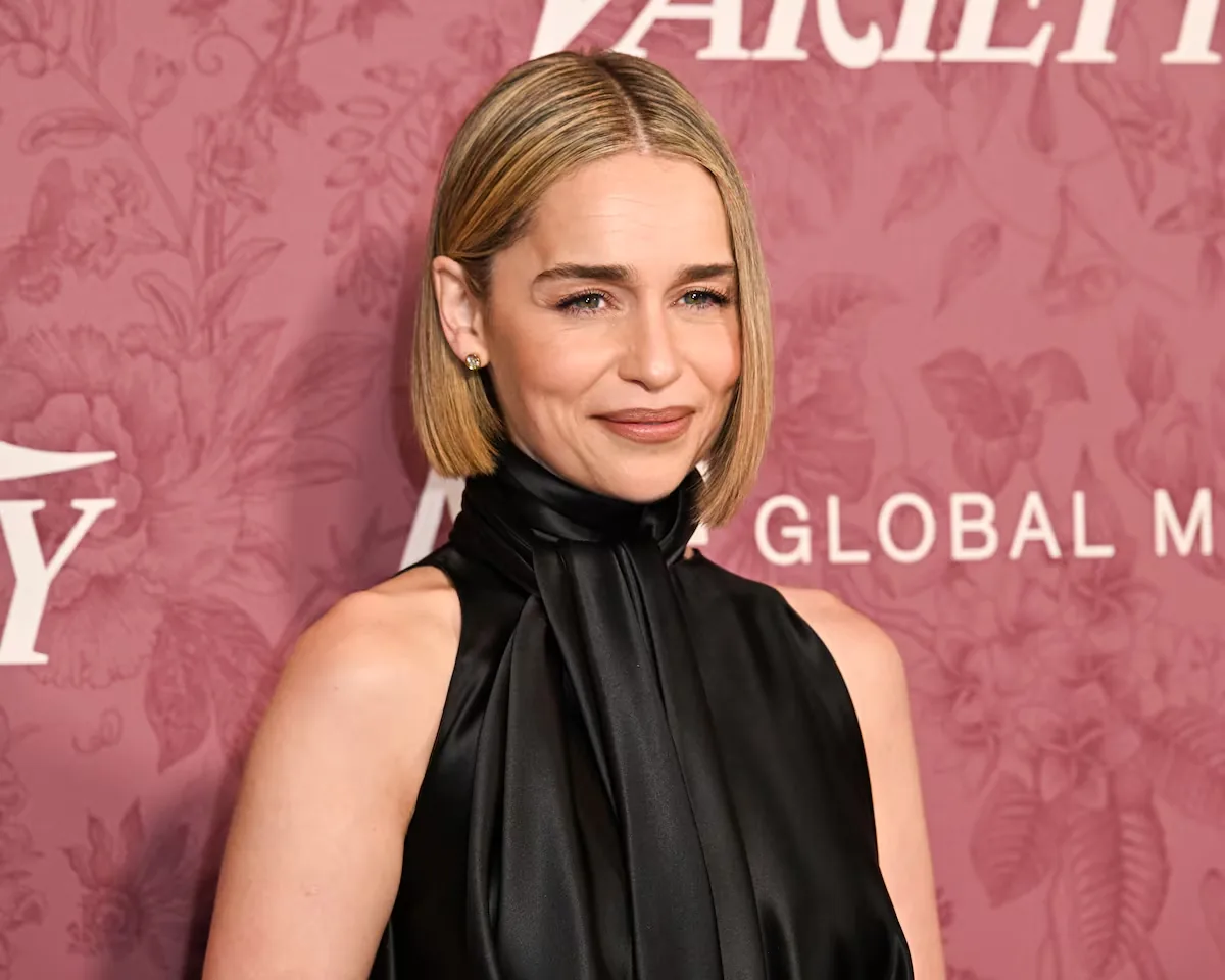 Emilia Clarke talks about the physical and mental aftermath of her brain hemorrhages: “For years I felt like I had cheated death”