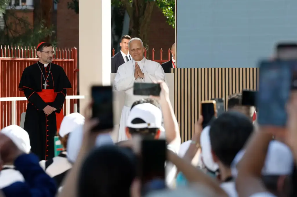 The Pope chooses a center for immigrants and homeless people for his first visit: “Whoever is in Madrid is from Madrid”