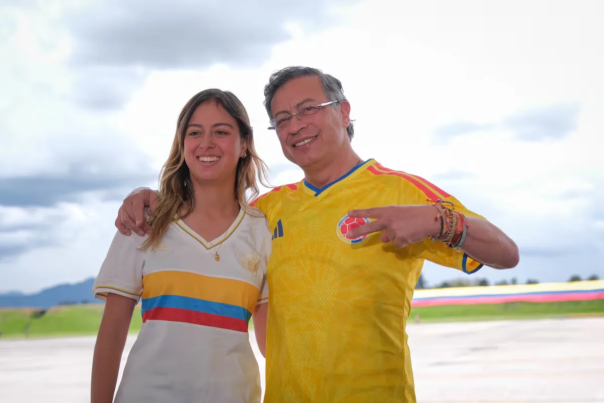 Antonella Petro, the youngest daughter of the president of Colombia, reaffirms her support for the National Team despite a snub from James Rodríguez