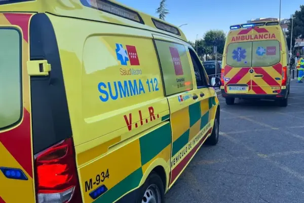 A young man sustains serious injuries after a knife attack in Parla