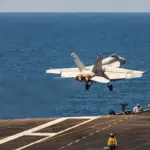 Iran attacks Kuwait and Bahrain with missiles after the United States struck its radars in the Strait of Hormuz