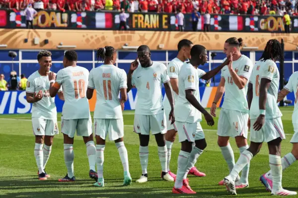 France considers Rajoy's article on the French team "racist" and "unacceptable"