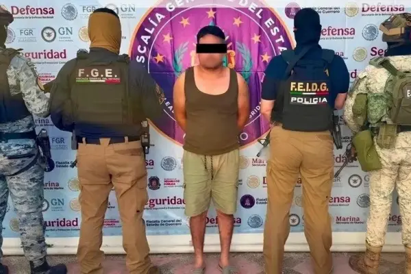 Arrested a former commissioner with ties to Los Ardillos for kidnapping officials in Guerrero