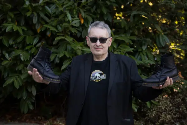 Miguel Costas, founder of Siniestro Total: “People said I left the band because I was a junkie... and that I had lost my teeth”