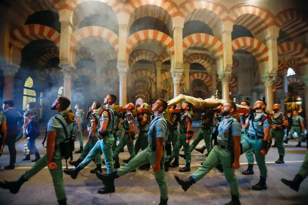 An end to a historical restriction: “There are guides in Córdoba who have retired without being able to teach the mosque-cathedral”:
