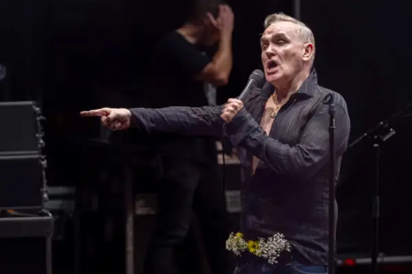 Morrissey, a diva under the rain