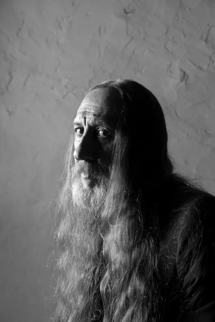 Miguel Adrover, the last free designer: “It seems that all our struggle has only served for the new generations to paint their nails”