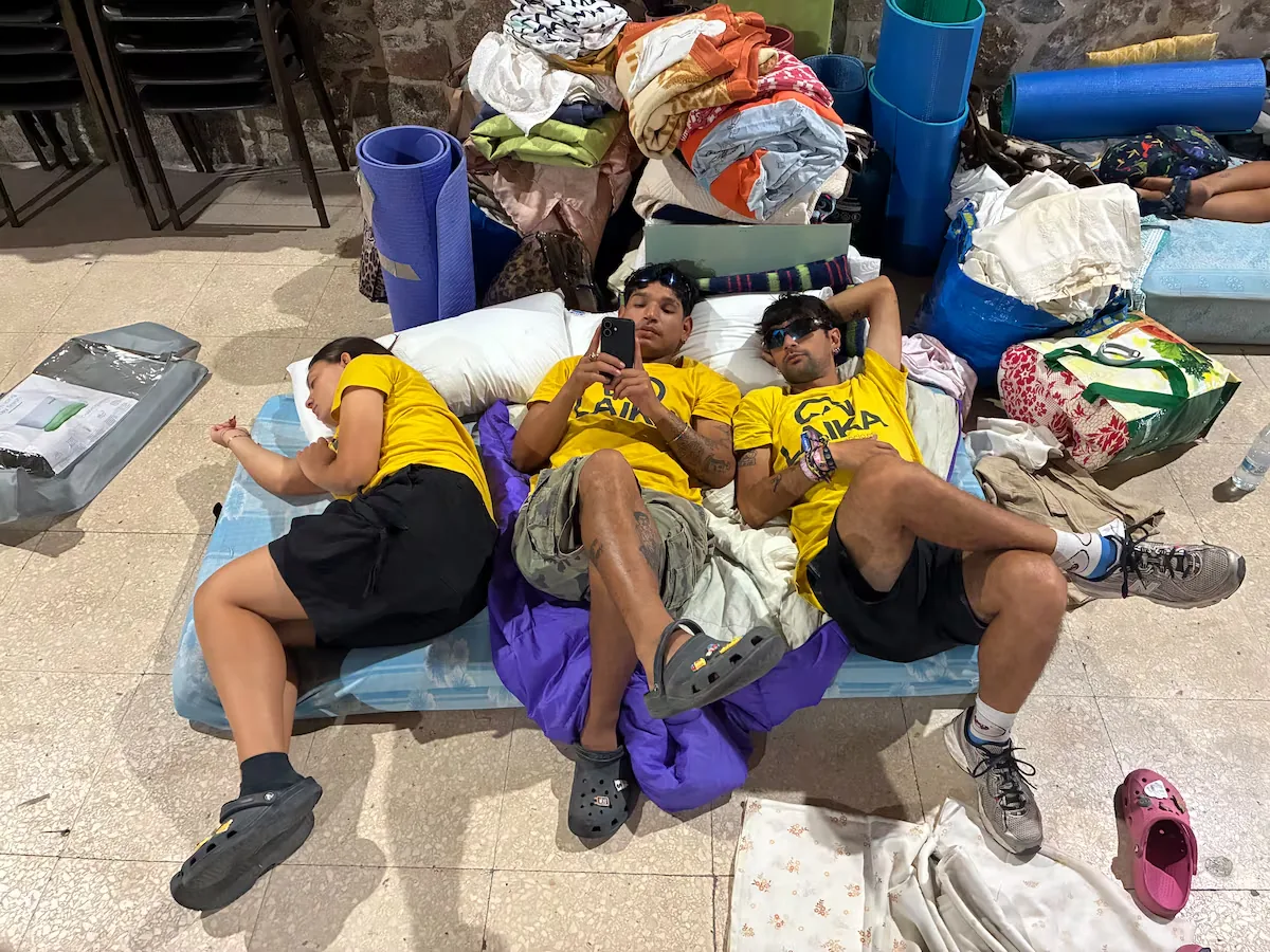 From host town to confinement due to smoke: the fire pandemic fills Cebreros with ash and fear of the wind
