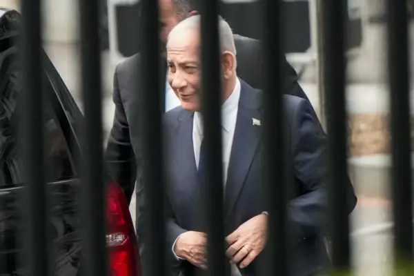 Netanyahu se reúne con Trump en medio de los esfuerzos por volver a la negociación con Irán