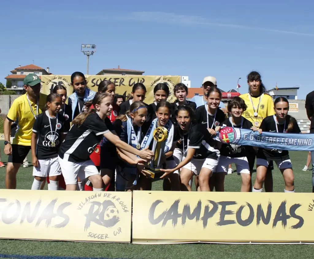 The record girls of Getafe Femenino: 278 goals for and 10 against in 24 matches