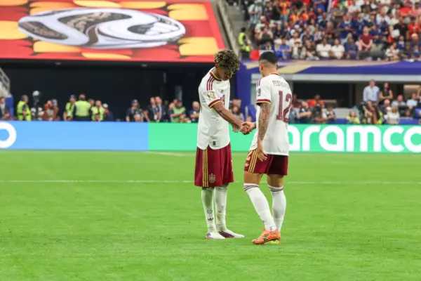 A prodigious Spain captures another final