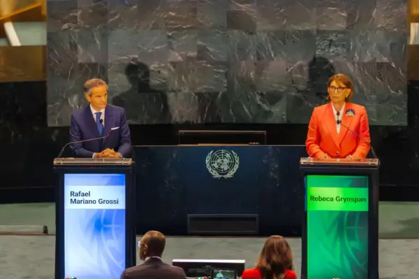 Costa Rican Grynspan leads the first informal vote to choose new UN leader