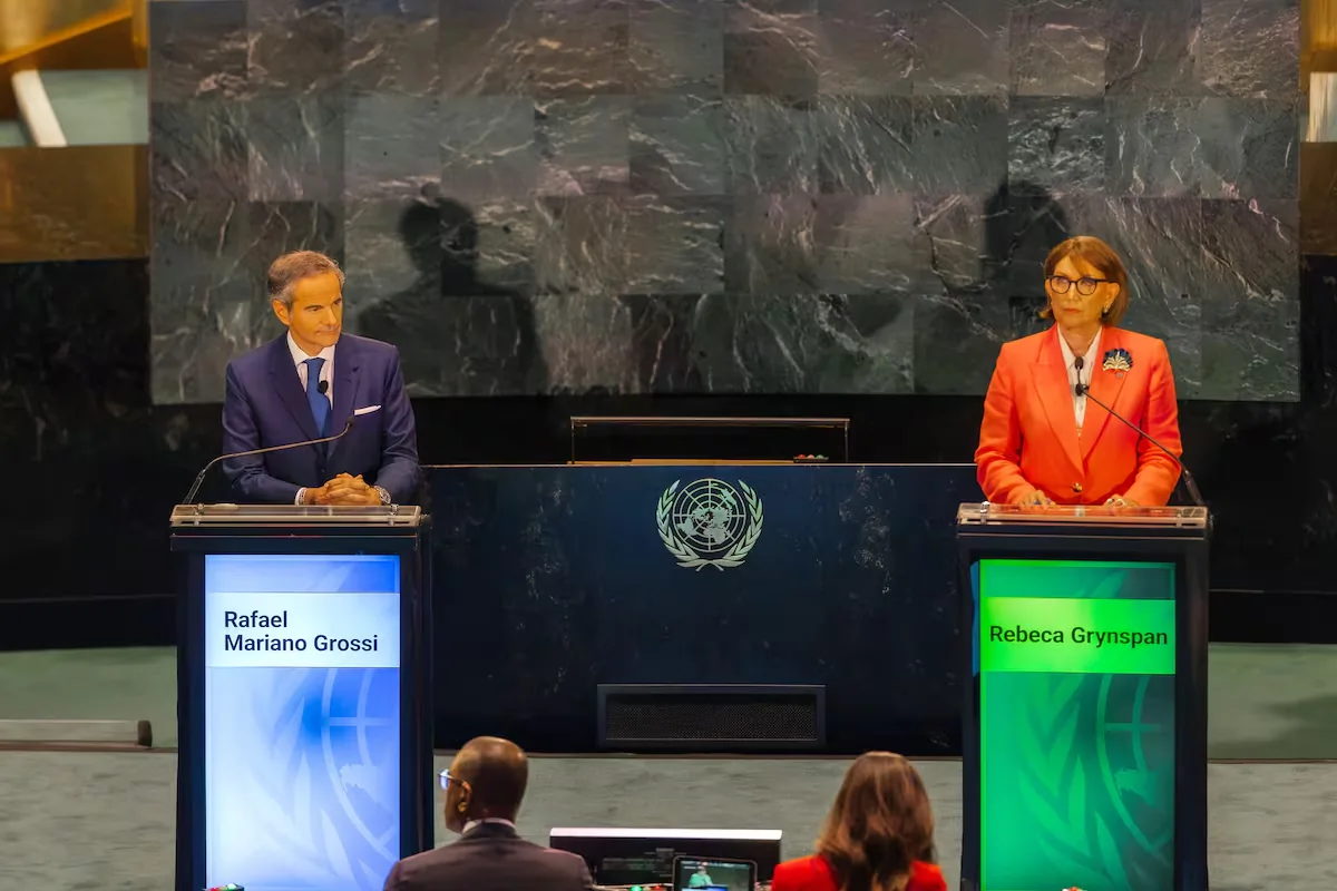 Costa Rican Grynspan leads the first informal vote to choose new UN leader