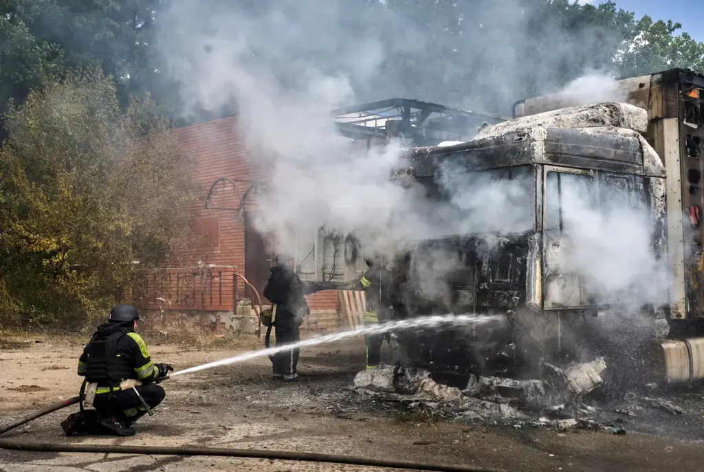 Zelensky tries to close the crisis with a shift in how the war is managed