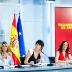 The new dimension of the 'Zapatero case' does not move the Government while the former president maintains his silence