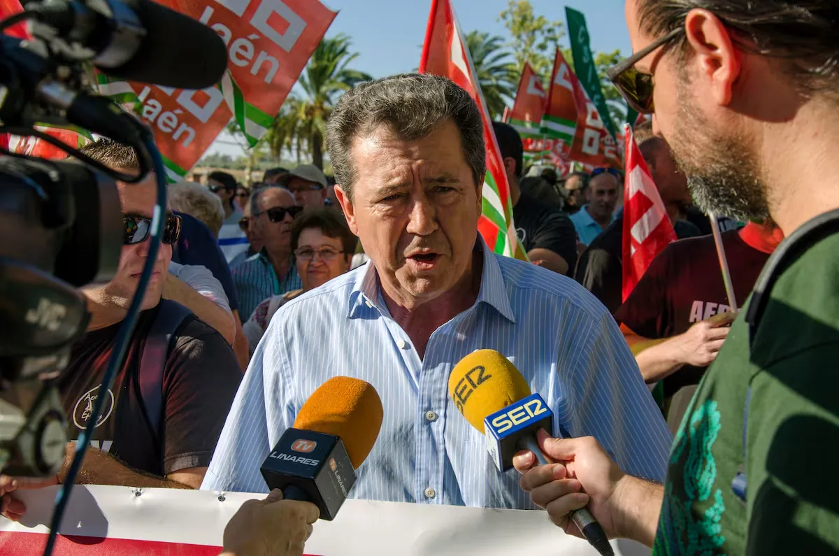 The former mayor of Linares pardoned: “I am not a corrupt person, the people have saved me”