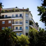 The Community of Madrid buys a luxury penthouse in Chamberí for Ayuso to use as a temporary "office"