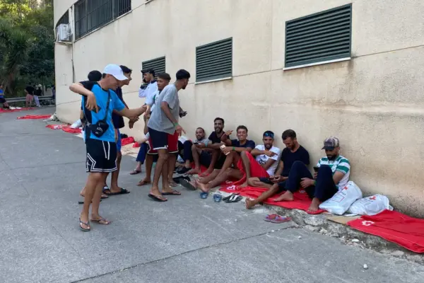 “Emergency” situation in Ceuta due to the extraordinary arrival of migrants in a few days