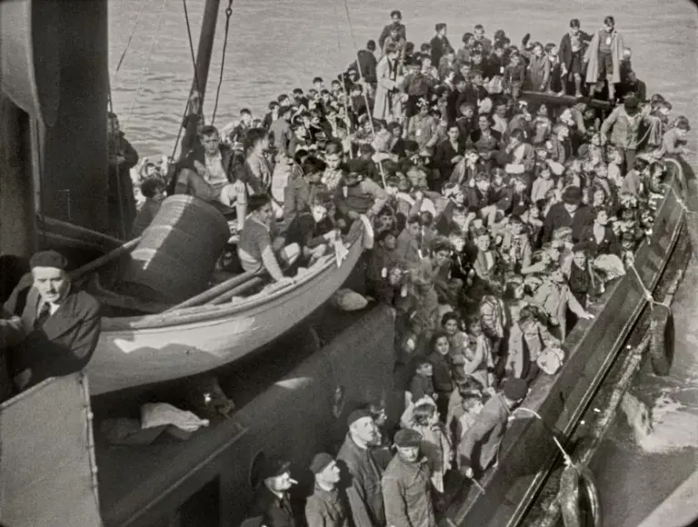 Spain, country in arms: how the Civil War was told in United States newsreels