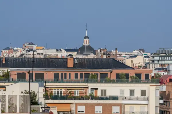 The luxury penthouse of the Ayuso Government is for residential use only