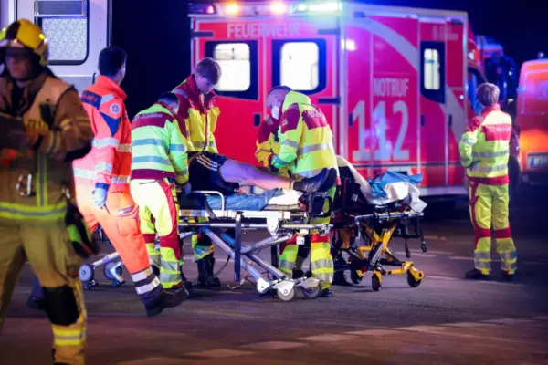 At least one dead and fifteen injured in Berlin when a van rammed into the crowd at an event for LGTBI+ Pride Day