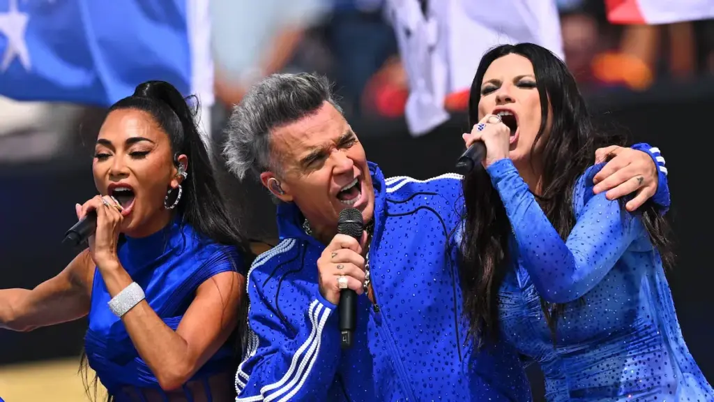 And the World Cup final turned into a Super Bowl: Shakira, Coldplay, BTS, and Dudamel fill the final with music and spectacle