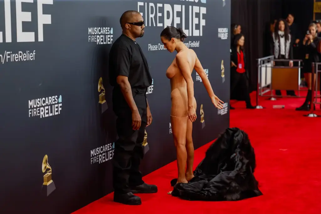 Praises of Nazism, canceled concerts, and apologies: the controversial universe of Kanye West lands in Madrid