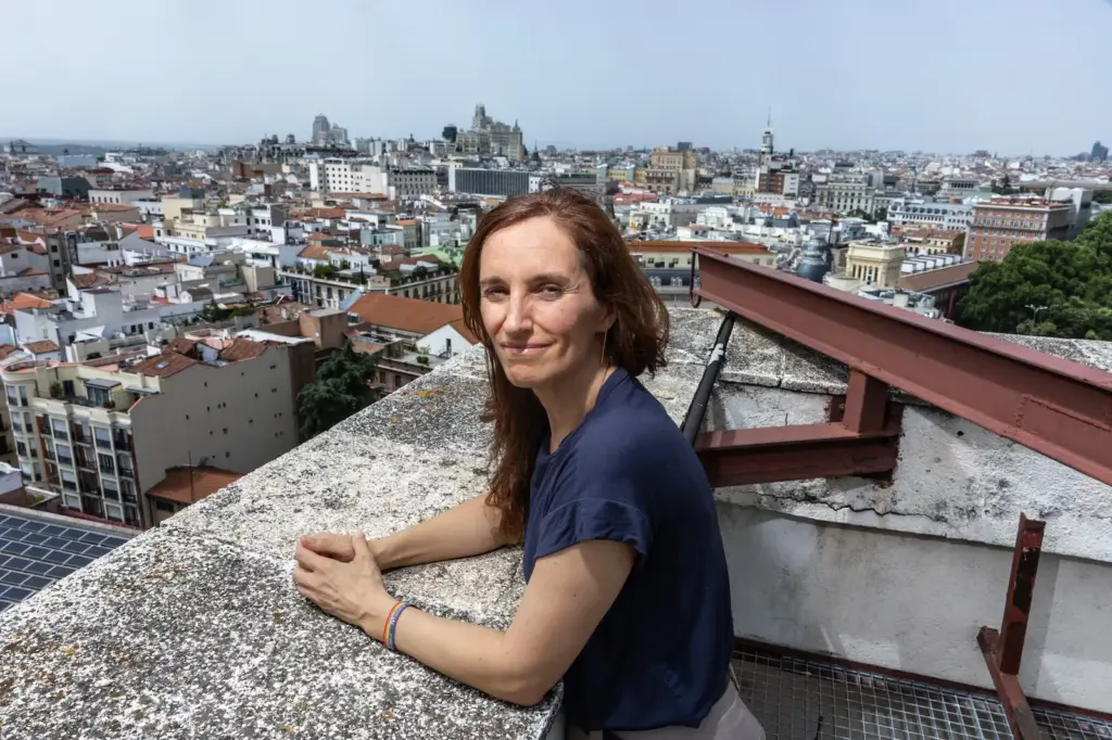 Mónica García: “Partisan logic should not stop a law that seeks to prevent 140 deaths a day”