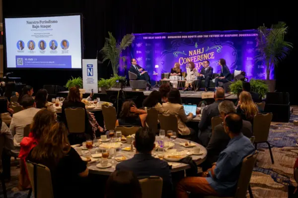 The importance of Hispanic journalism in the United States: “Language is political and our communities need us”