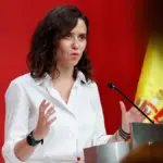 Ayuso says that the luxury penthouse bought by her Government is to hold “temporary meetings”
