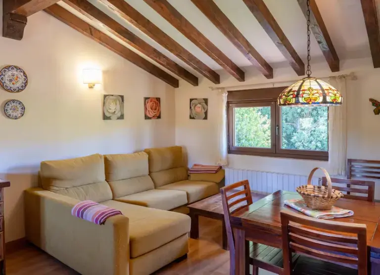 The three houses of the week: fluid lines on an Ibizan cove for 16.7 million euros