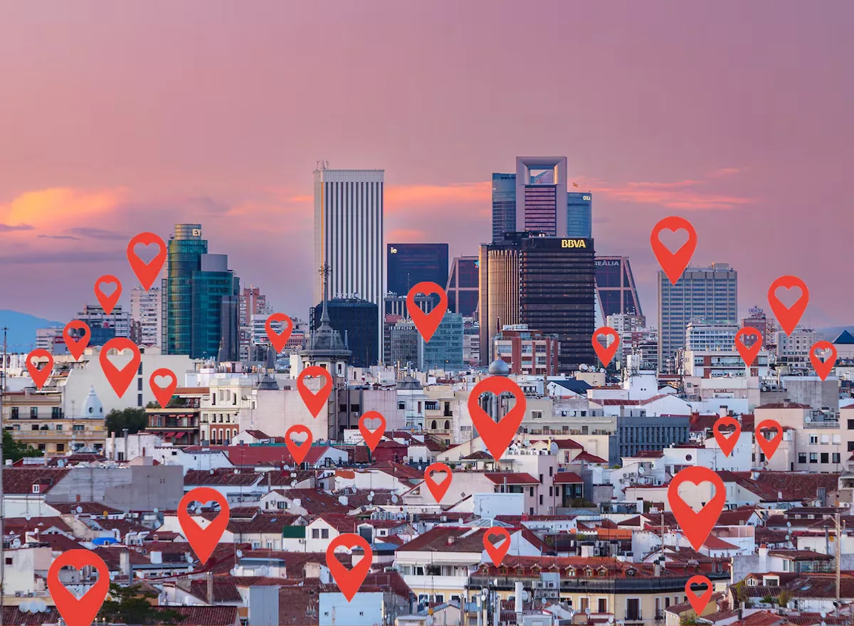 “I have a date with someone because they have a penthouse”: how real estate criteria are shaping the search for love