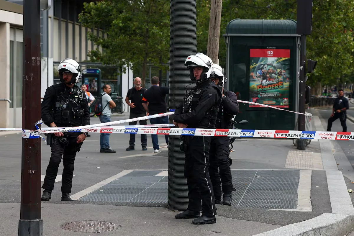 French police arrests a man after a knife attack on three women in Paris