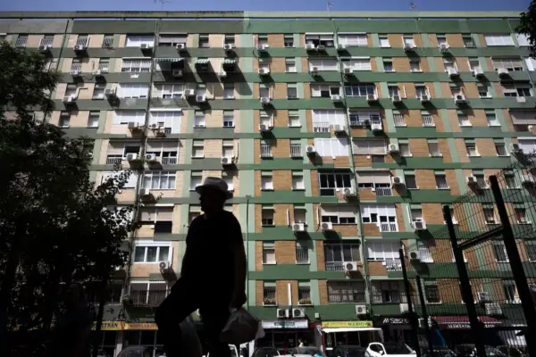 The debate | Is air conditioning an essential solution for heatwaves?