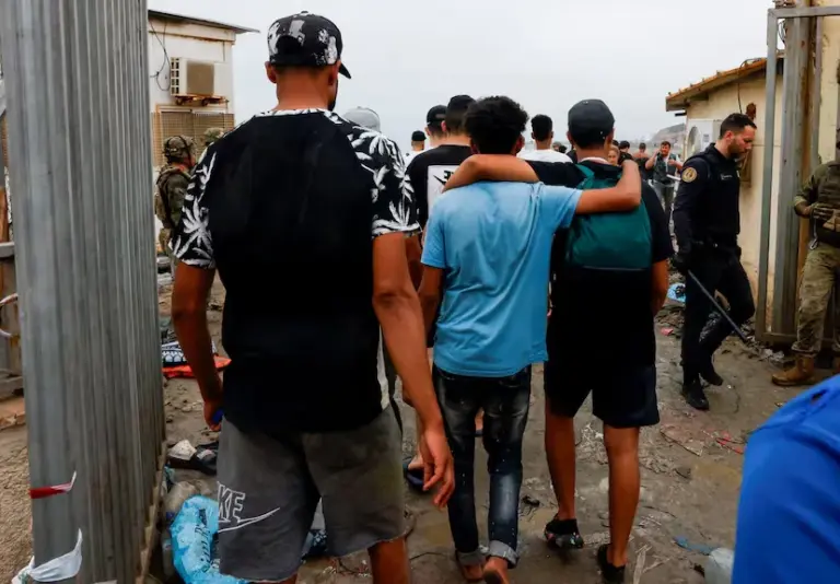 Sánchez denounces a "violation of Spain's territorial integrity" after the arrival of thousands of irregular immigrants in Ceuta